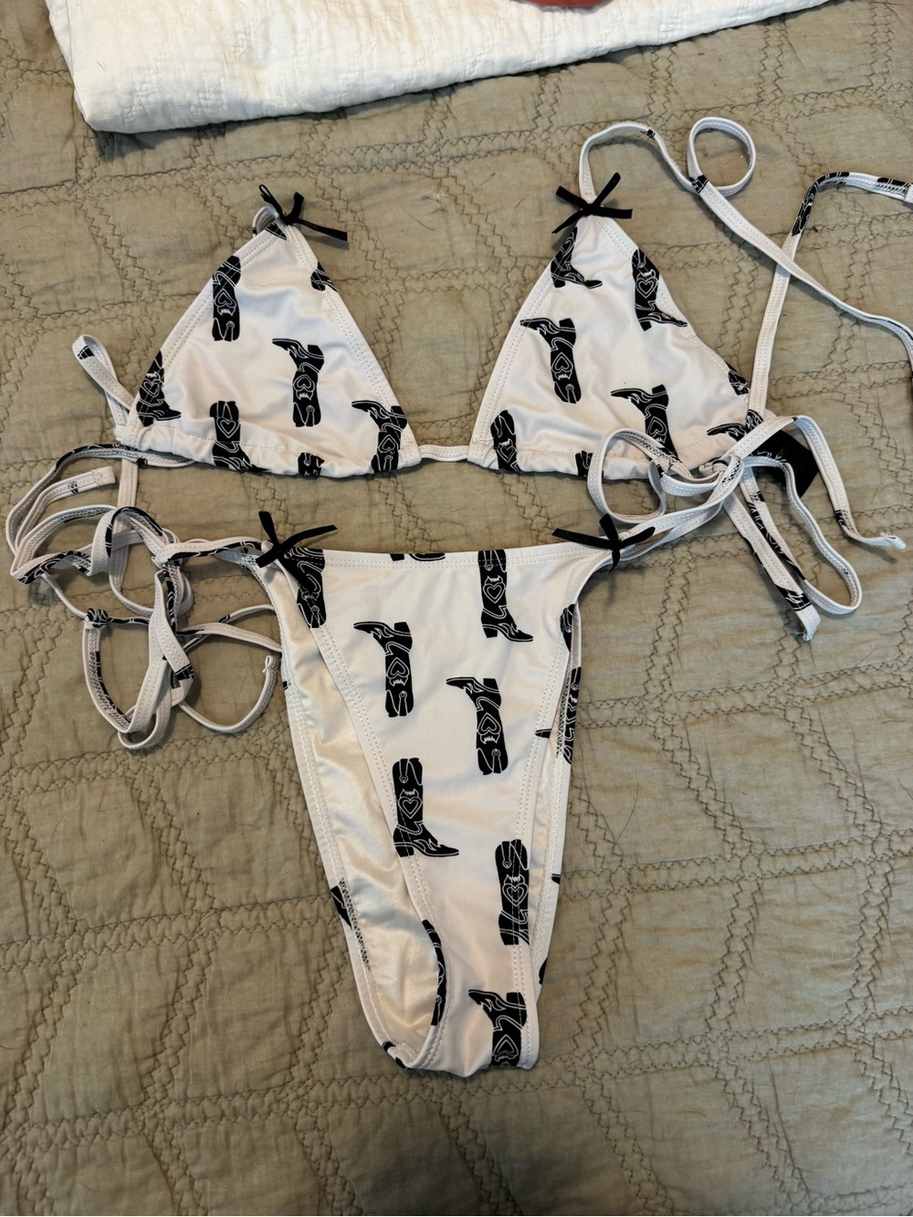 Nasty gal, cowboy boot bikini